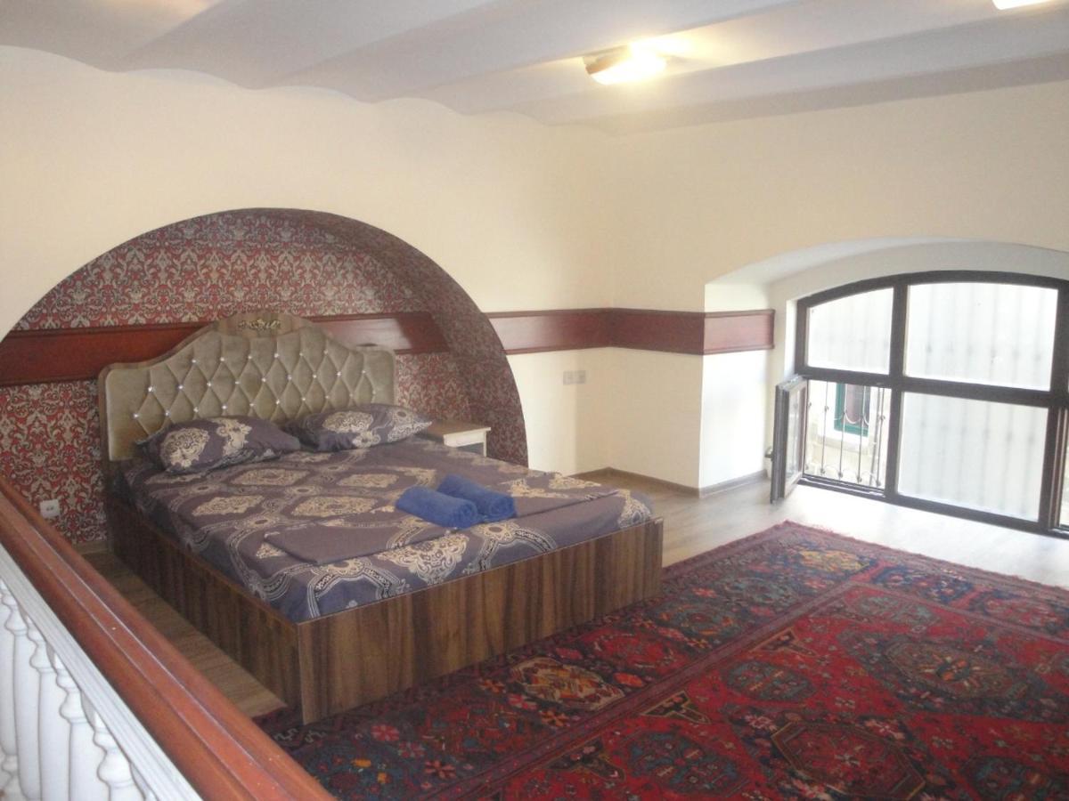 Delux Duplex Apartment In Old City Baku Exterior foto
